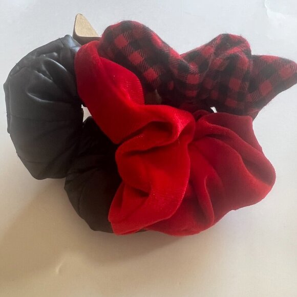 Nordstrom Cozy Chic Velvet Knot Headband Scrunchie Hair Set Gifts Plaid Red - Picture 2 of 10